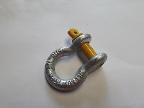 BOW SHACKLE